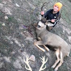 Meet your Posher, Santos